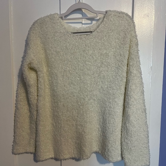 Lou grey white fuzzy sweater small - Picture 1 of 5